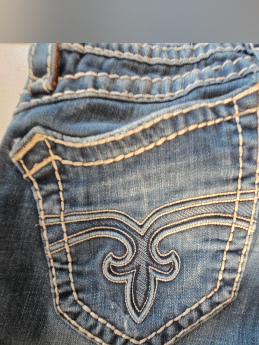 Rock Revival Amy Capri Jeans 30 Low Rise Bling Contrast Stitch Y2K Festive Denim